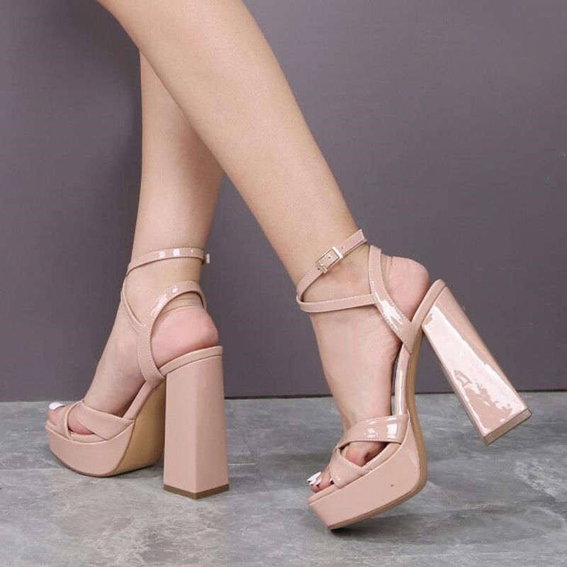 2025 NEW Summer Nightclub Wome – обзор и цена Casual Sandal Leather